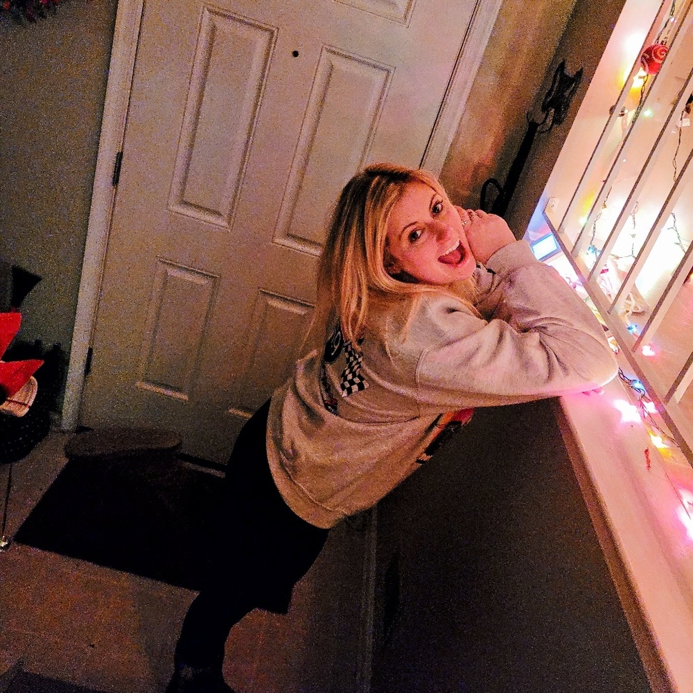 Meet your Posher, Kasey